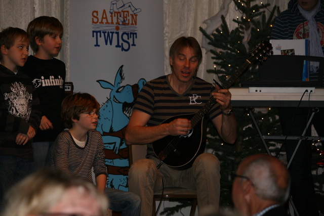 gal/2010/2010 Saitentwist Weihnachtsfeier Schwimmverein AEGIR 26.11/2010 Saitentwist Weihnachtsfeier Schwimmver Aegir 26.11. 028.jpg